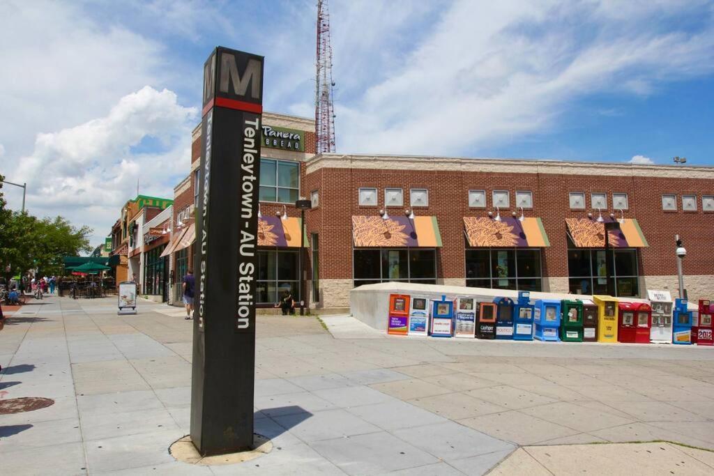 Stylish 1Br Unit W/Free Parking-Walk To Metro Apartment Washington Bagian luar foto